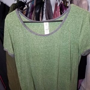 Lularoe large Classic T green